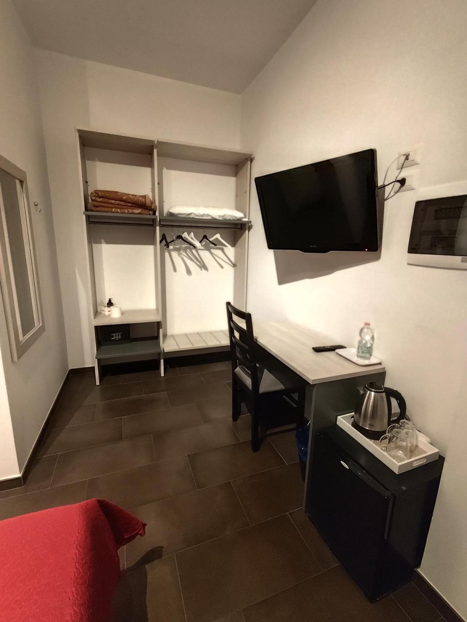 Belvedere Rooms Guest House โรม ภายนอก รูปภาพ