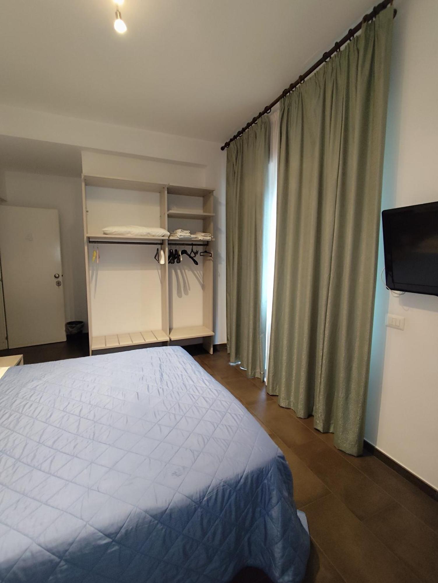 Belvedere Rooms Guest House โรม ภายนอก รูปภาพ